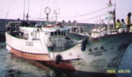 网友爆料渔船视频大全,渔船视频大全，揭秘海上生活百态